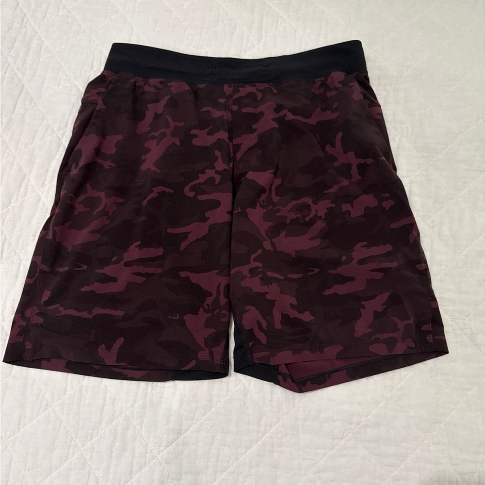 Lululemon Athletica Black and Brown Athletic Shorts
